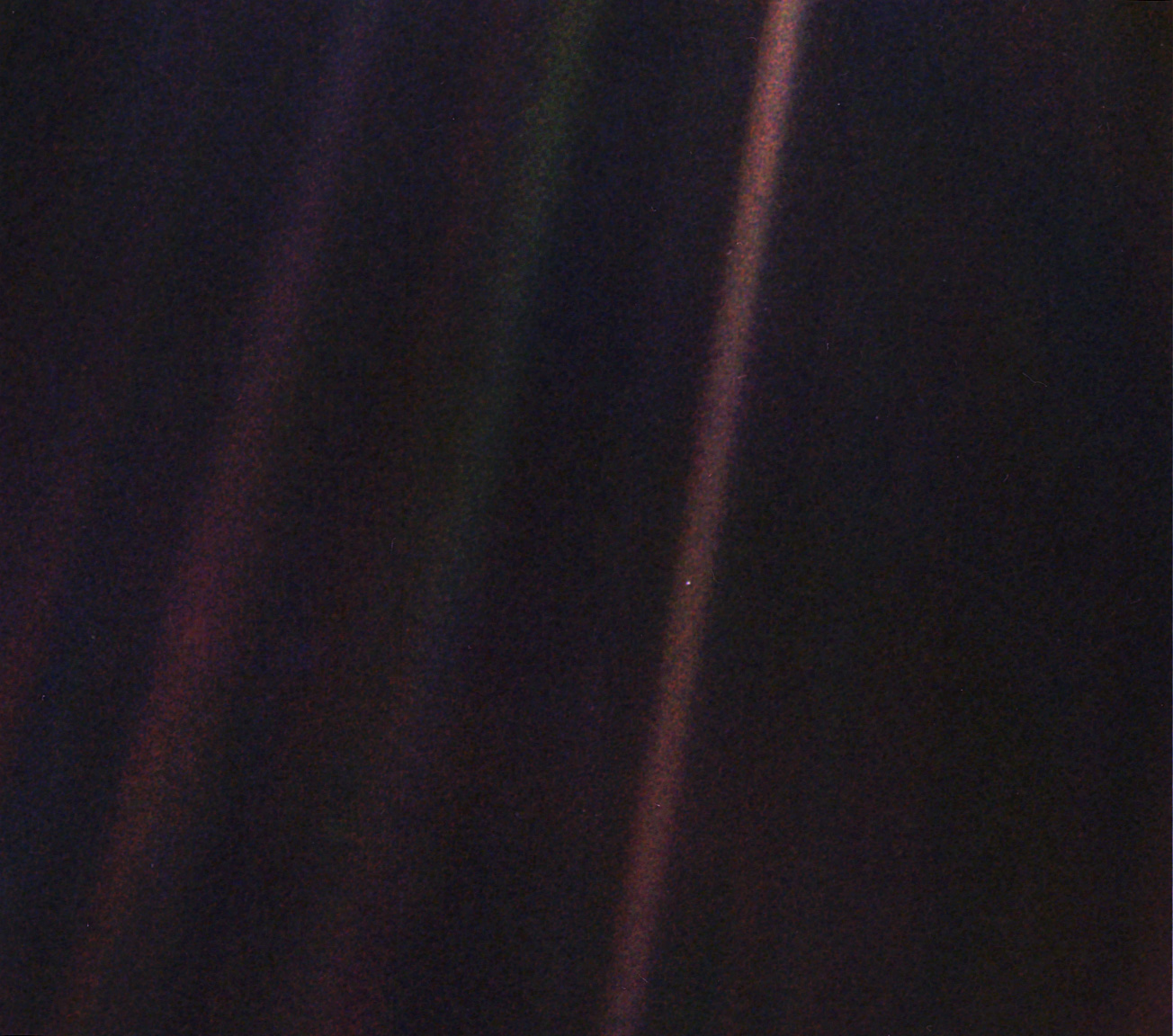 Pale Blue Dot Image from Voyager 1 