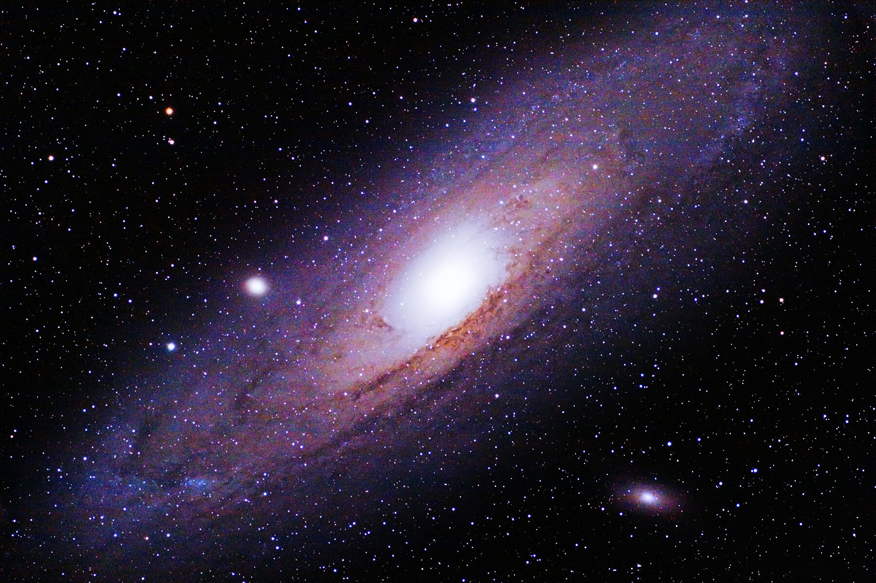Andromeda Galaxy by Larry Byrge